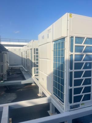 Монтаж VRV системы кондиционирования на в бизнес-центре